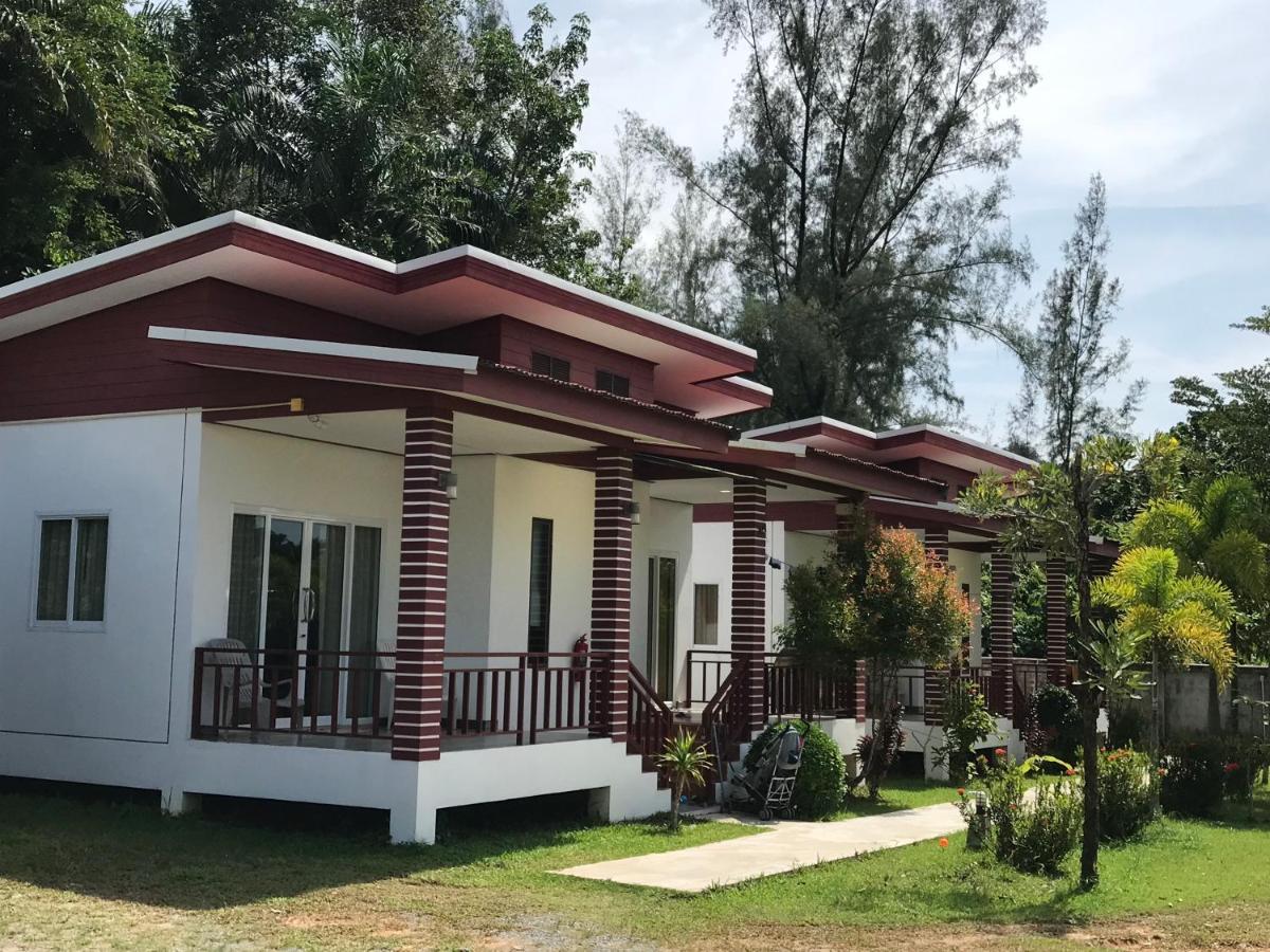 Tara House Hotell Ko Lanta Exteriör bild