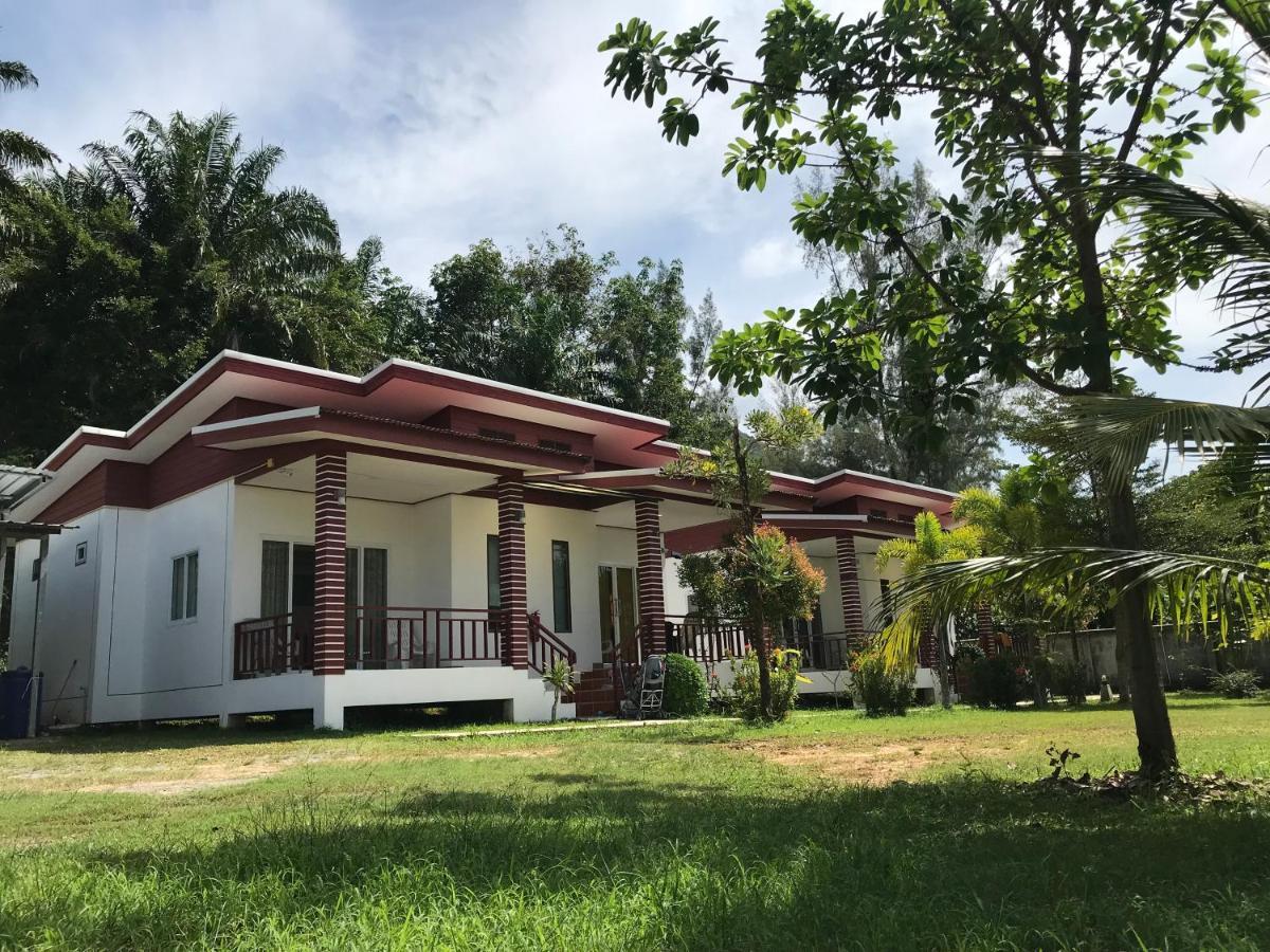 Tara House Hotell Ko Lanta Exteriör bild