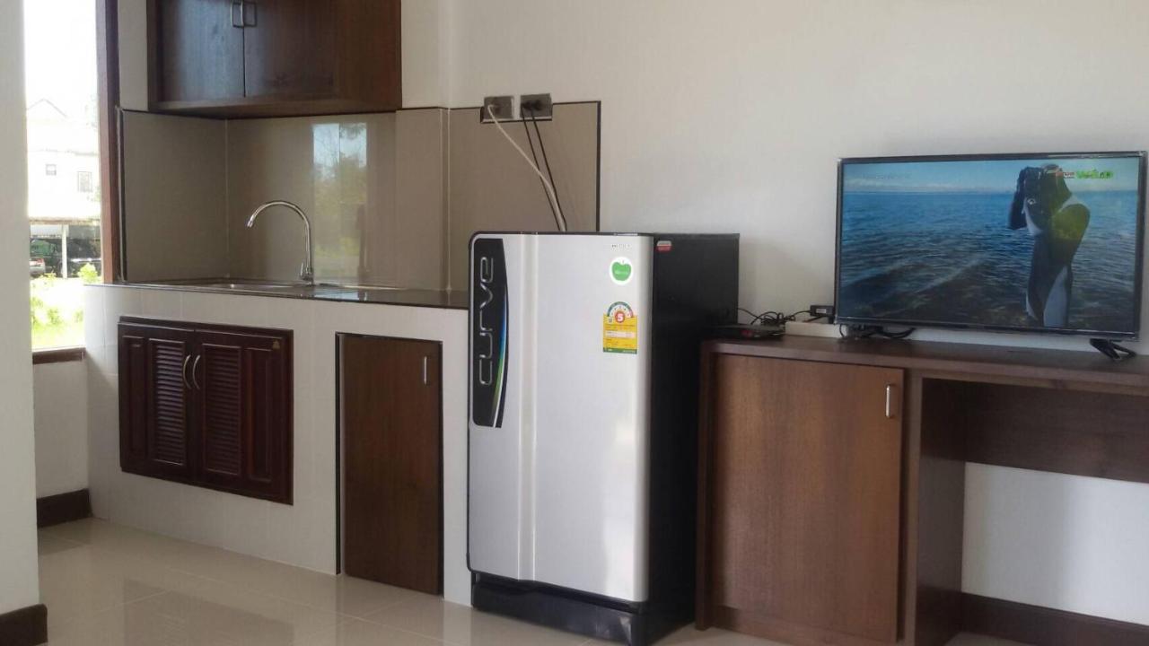 Tara House Hotell Ko Lanta Exteriör bild