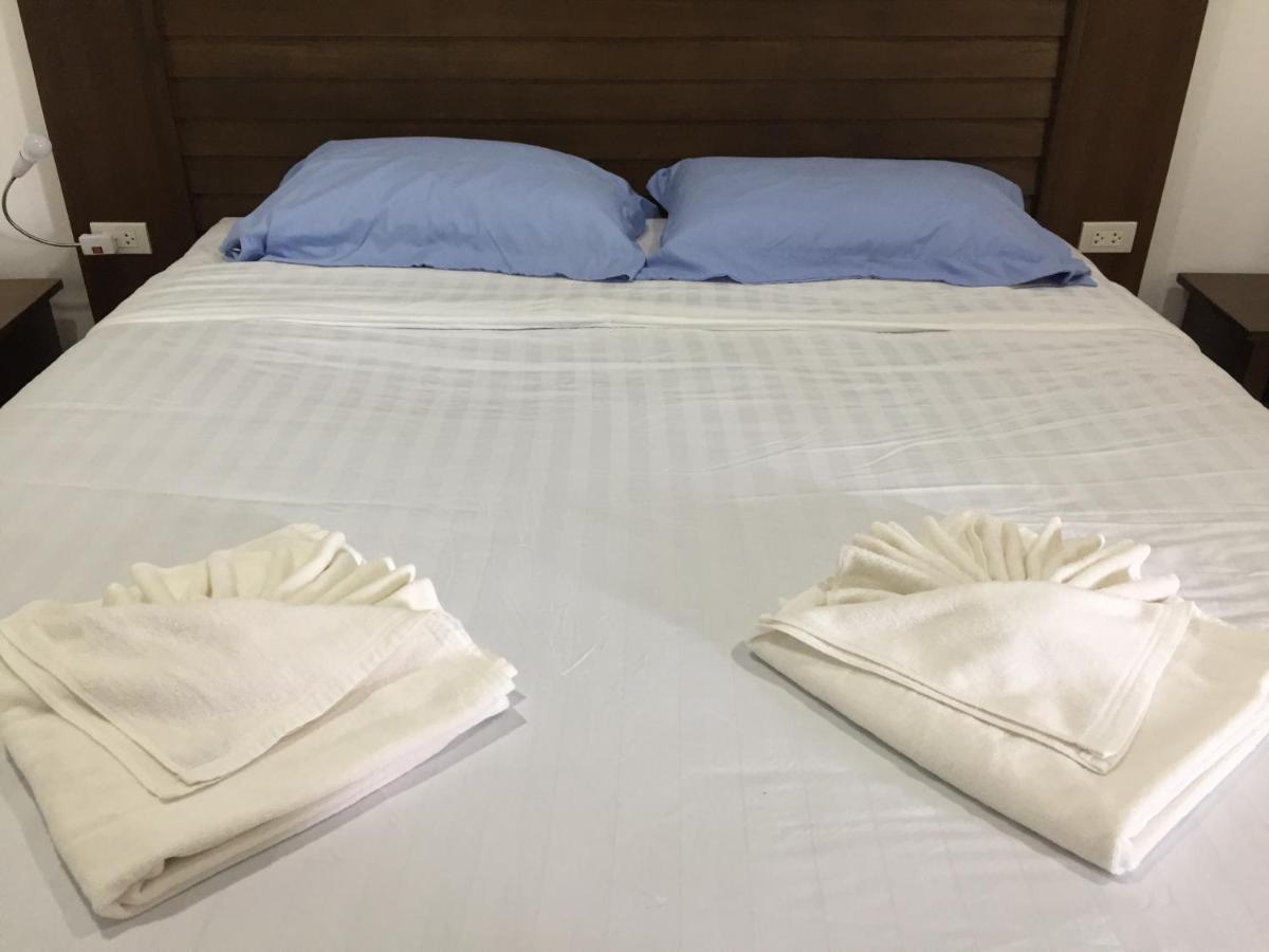 Tara House Hotell Ko Lanta Exteriör bild